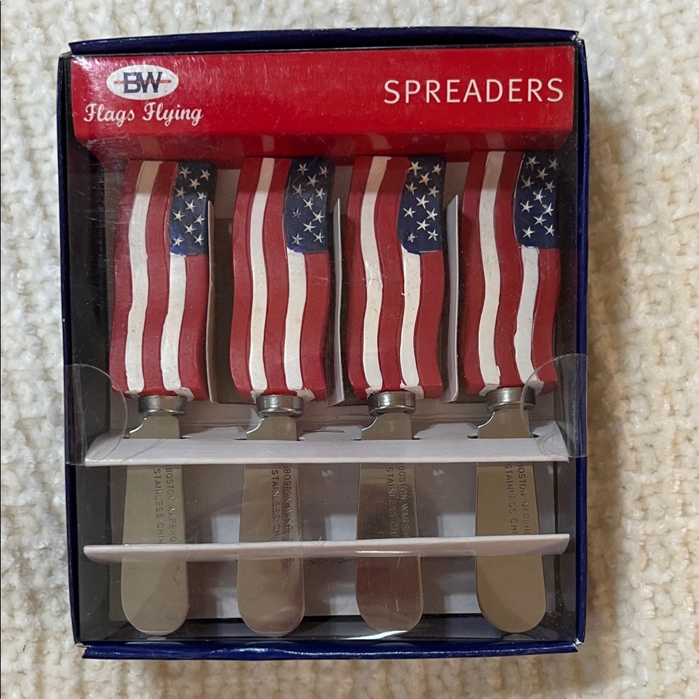 BW Flag Spreaders Set
